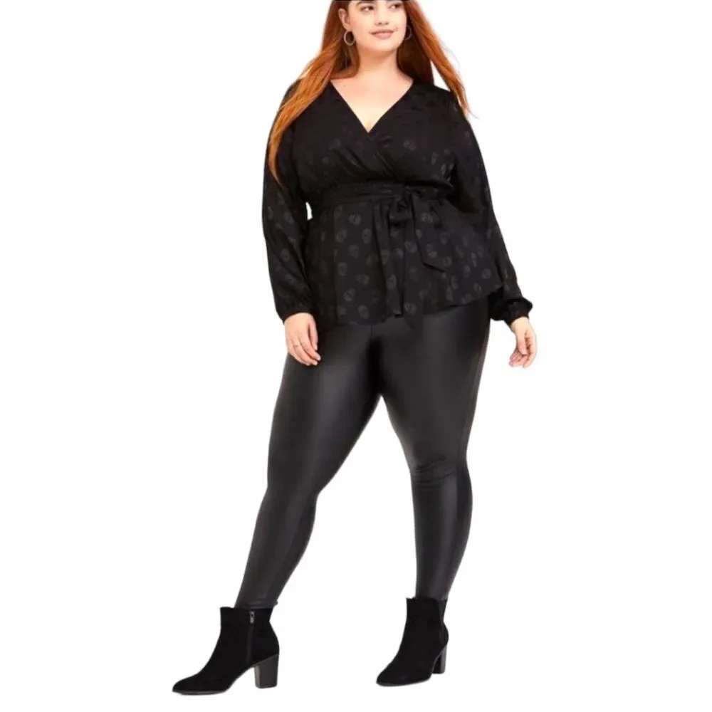 TORRID Plus Size Black Skull Jacquard Surplice Top - Picture 5 of 16